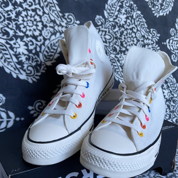 Converse Chuck Taylor All Star Hi Egret/Hyper Pink/Black MEN`S - Picture 6 of 16